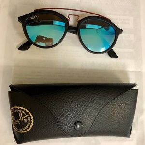 Ray Ban sunglasses w/ case